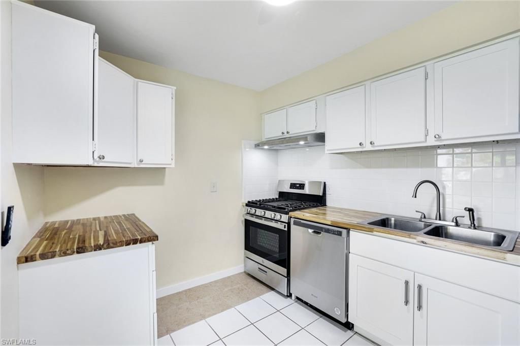 527 Goodland Dr W, Goodland, FL 34140 Photo