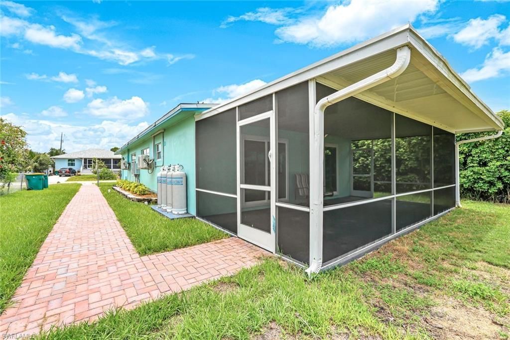 527 Goodland Dr W, Goodland, FL 34140 Photo