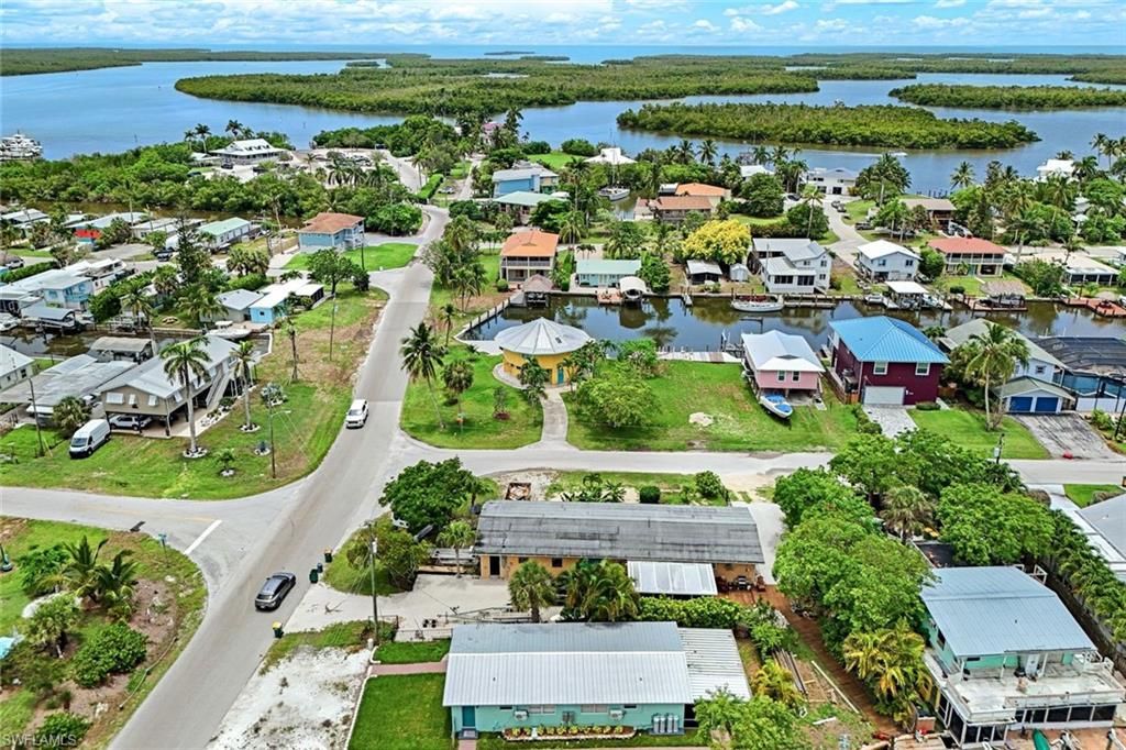 527 Goodland Dr W, Goodland, FL 34140 Photo