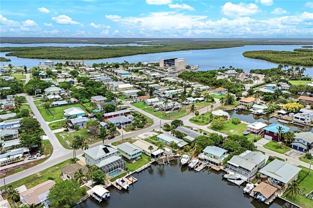 527 Goodland Dr W, Goodland, FL 34140 Photo