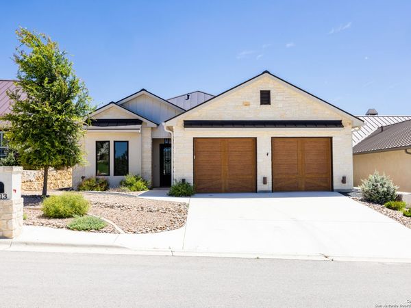 1013 COMANCHE HILLS, Kerrville, TX 78028