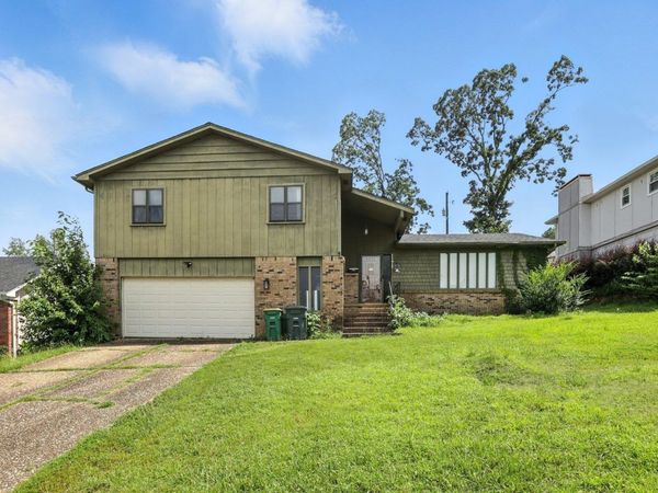 11417 Ethan Allen Drive, Little Rock, AR 72211