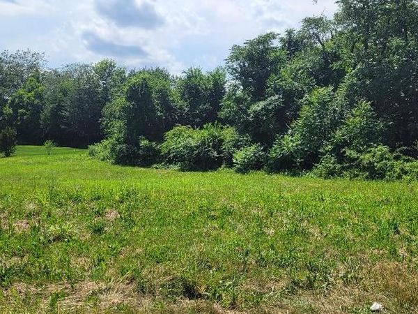 4 DUSTIN DRIVE, HALIFAX, PA 17032