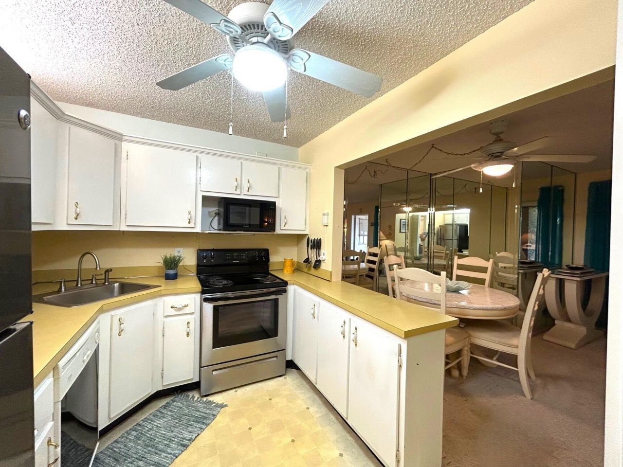 141 Lake Pine Circle, Unit A-2, Greenacres, FL 33463 Photo