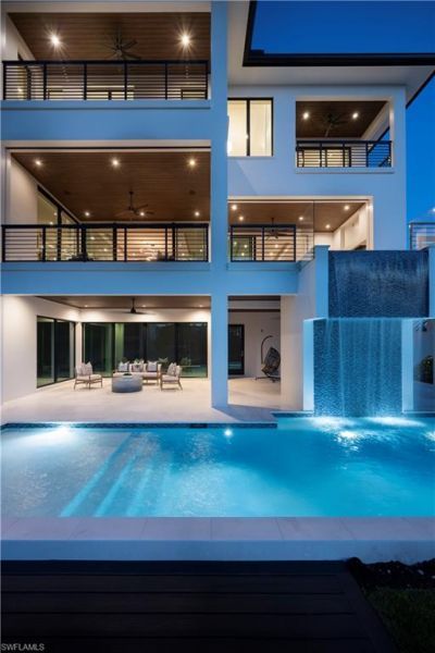 141 Channel Dr, Naples, FL 34108 Photo