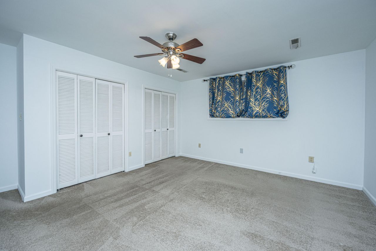 1563 Relyea Avenue Photo 17