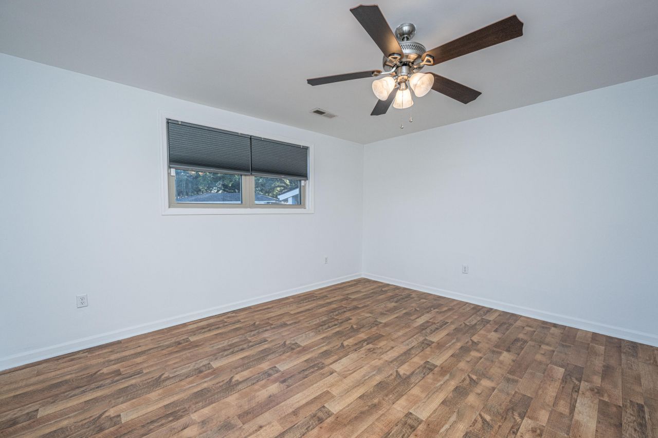 1563 Relyea Avenue Photo 25