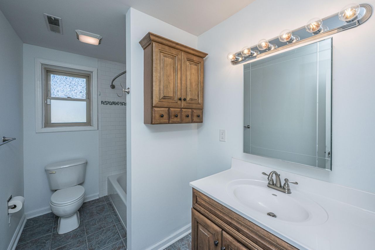 1563 Relyea Avenue Photo 26