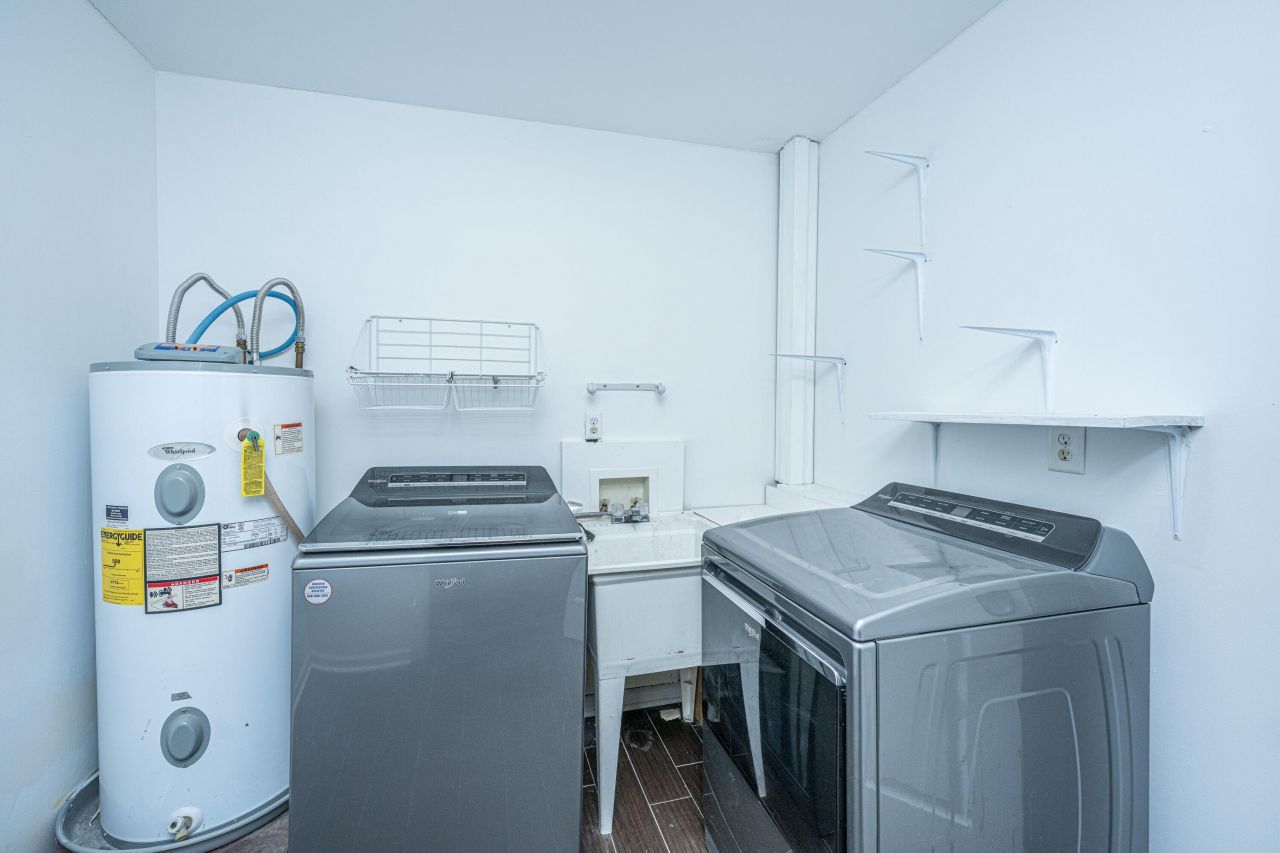 1563 Relyea Avenue Photo 29