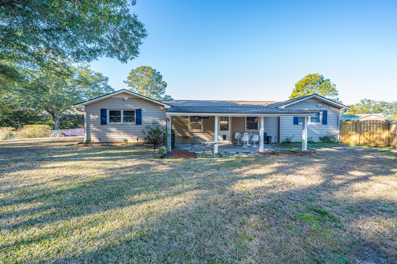 1563 Relyea Avenue Photo 36