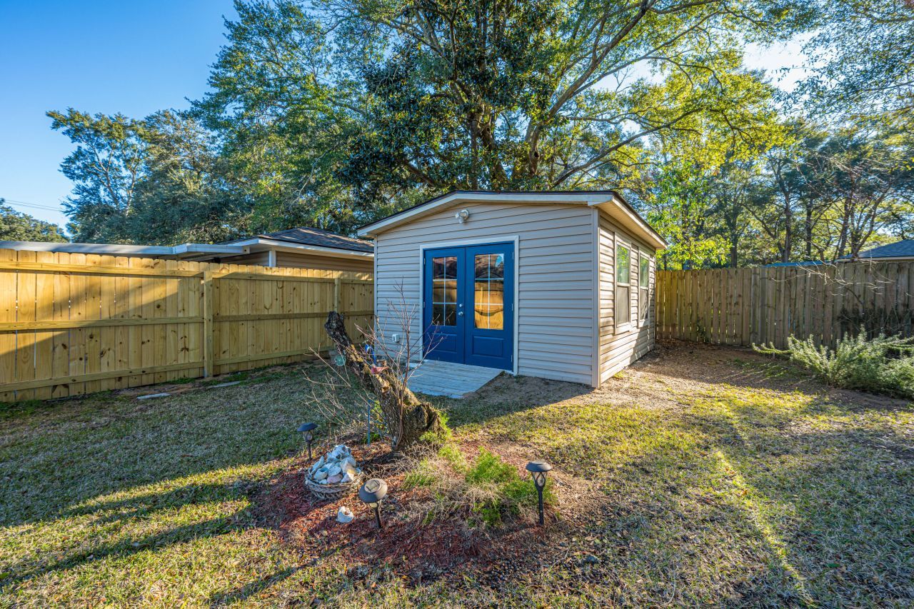 1563 Relyea Avenue Photo 41