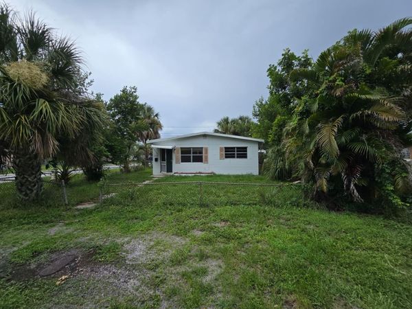 3167 6TH AVENUE S, ST PETERSBURG, FL 33712