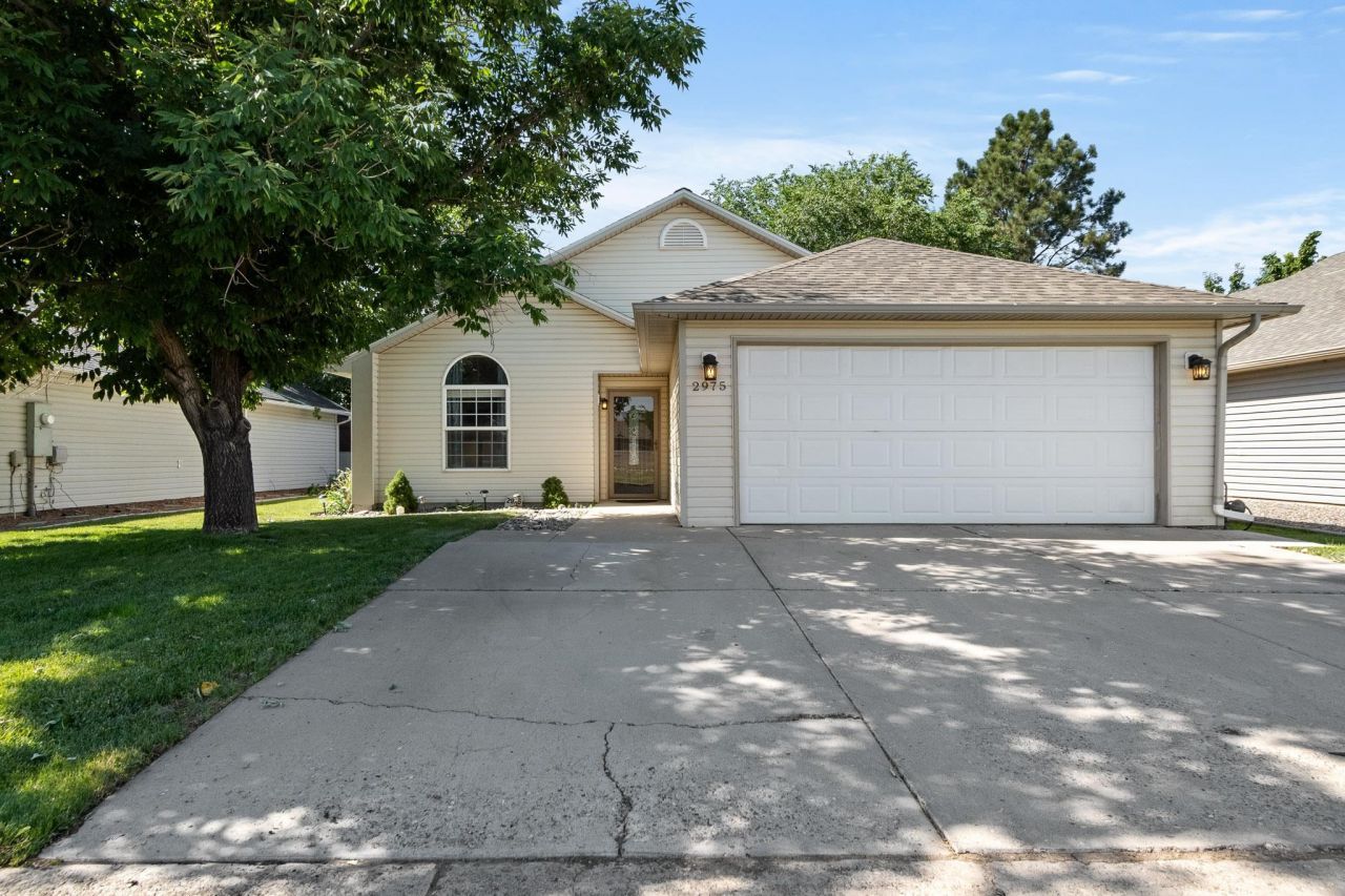 2975 Emerald Circle Grand Junction, CO 81504