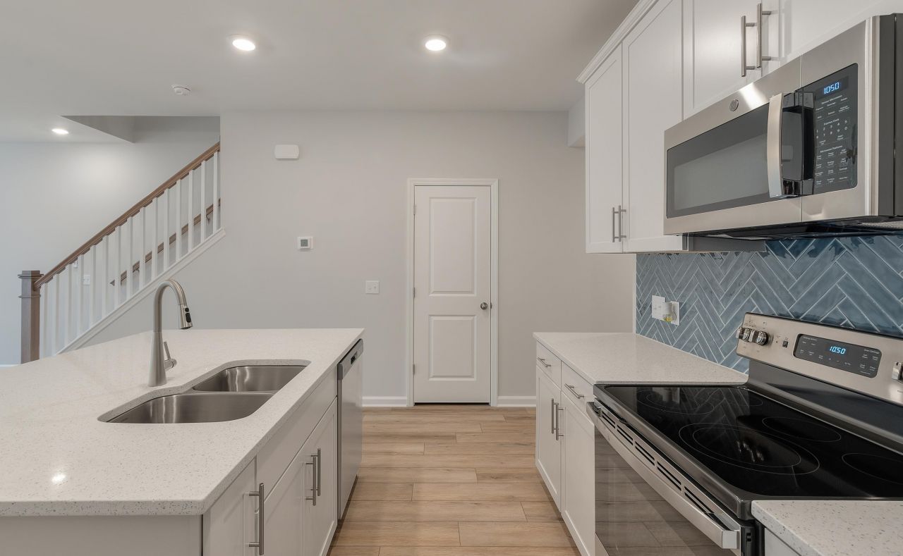 446 Duskywing Drive Photo 8