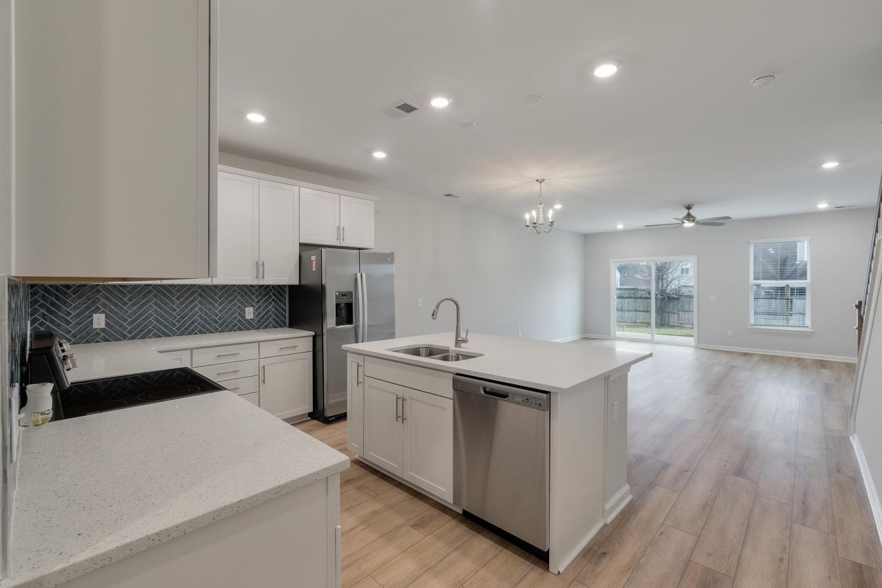 446 Duskywing Drive Photo 9