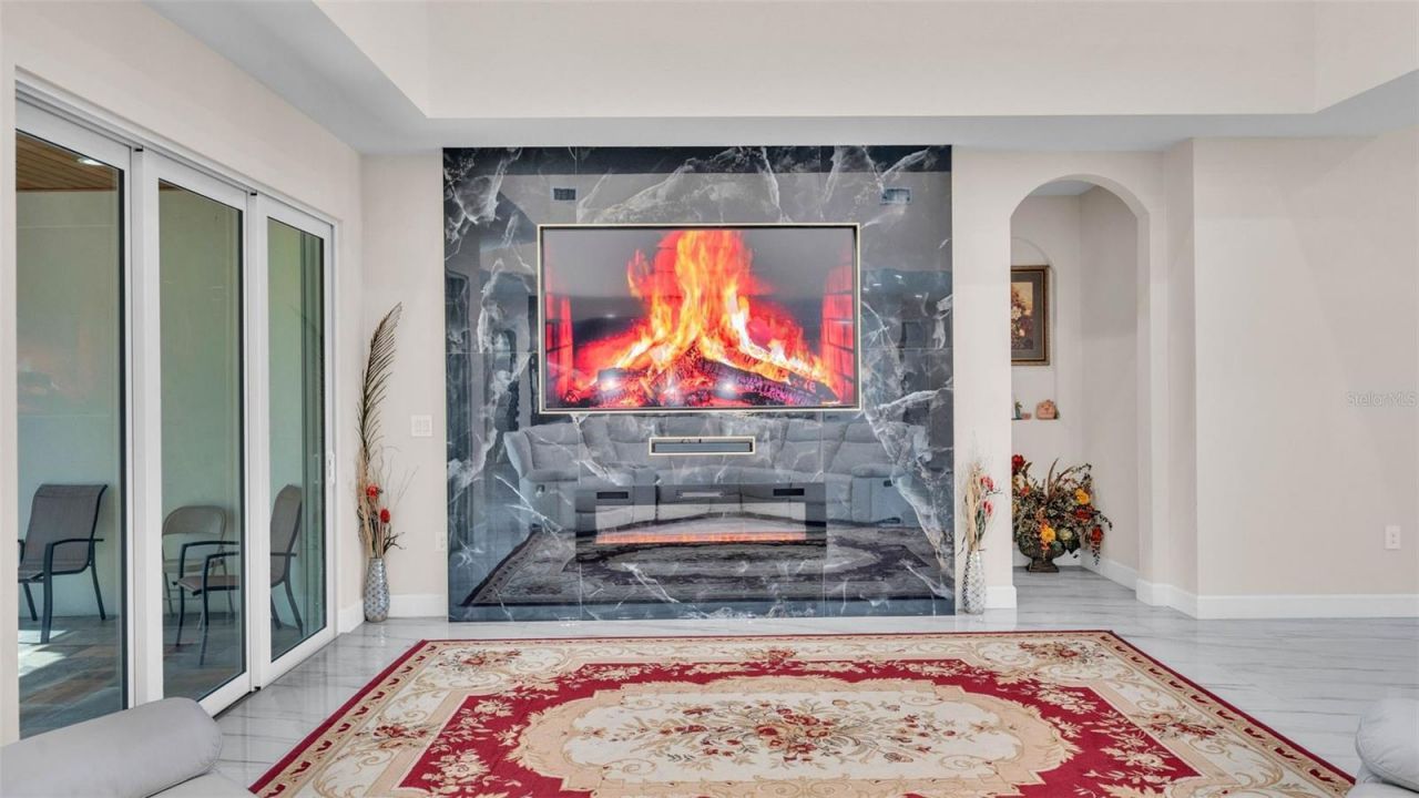 803 Lake Jessie Drive, Winter Haven, FL 33881 Photo