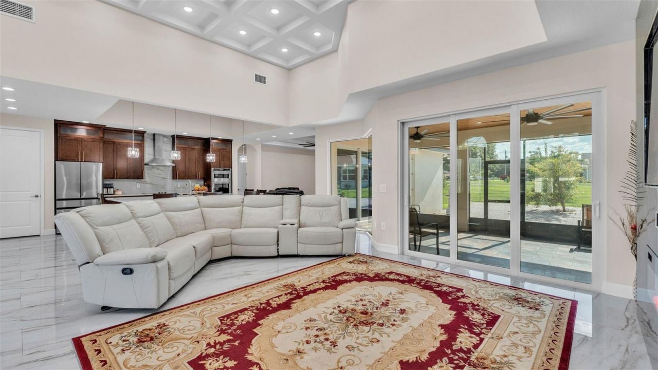 803 Lake Jessie Drive, Winter Haven, FL 33881 Photo