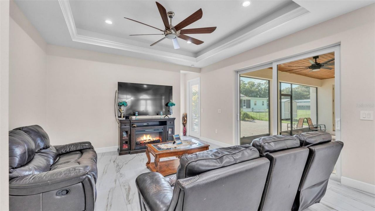 803 Lake Jessie Drive, Winter Haven, FL 33881 Photo