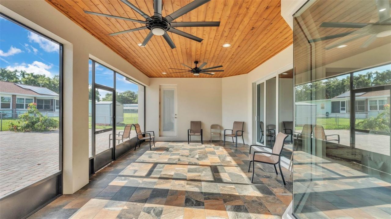 803 Lake Jessie Drive, Winter Haven, FL 33881 Photo