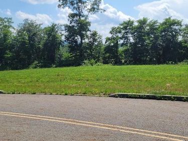 73 OAK AVENUE, HALIFAX, PA 17032