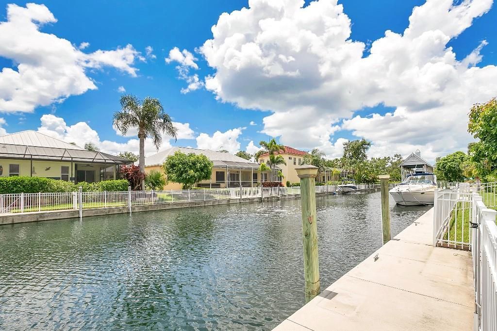 4716 Pinnacle Drive, Bradenton, FL 34208 Photo