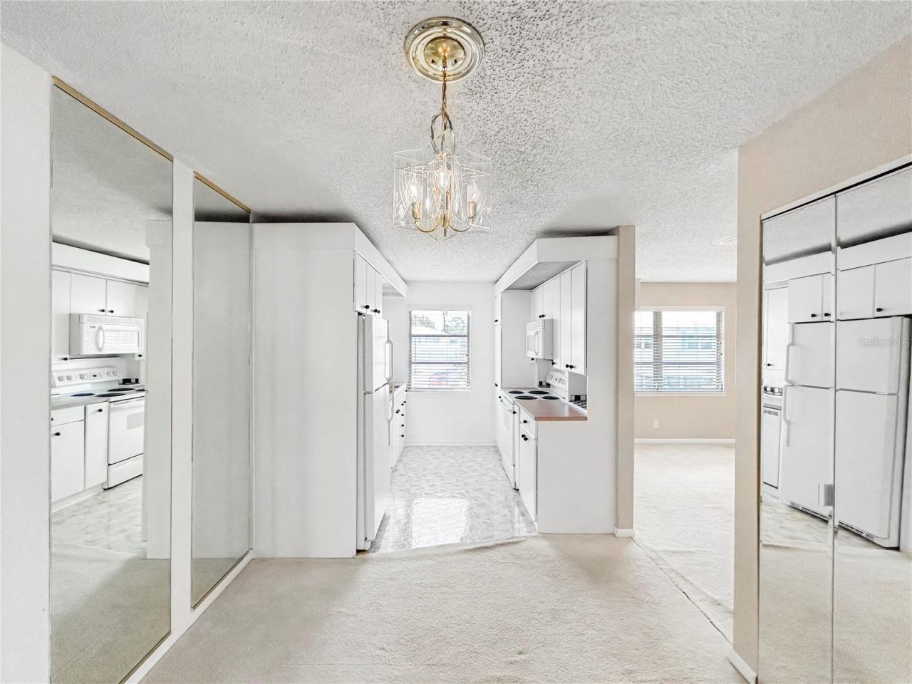 3265 40th Way S, Unit E, Saint Petersburg, FL 33711 Photo