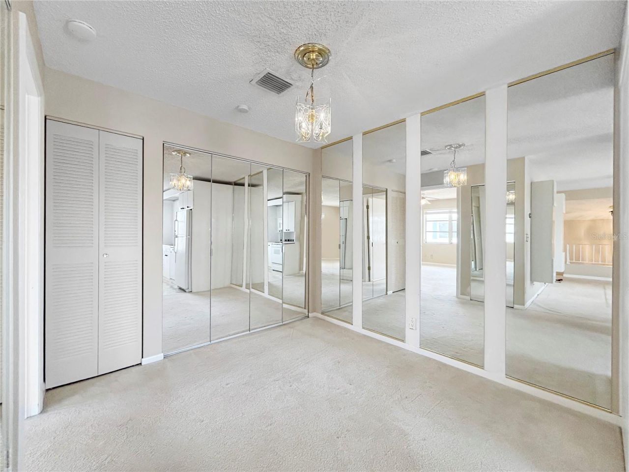 3265 40th Way S, Unit E, Saint Petersburg, FL 33711 Photo