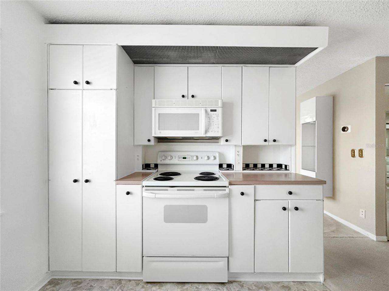 3265 40th Way S, Unit E, Saint Petersburg, FL 33711 Photo