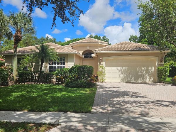 6900 MOLAKAI CIRCLE, BOYNTON BEACH, FL 33437