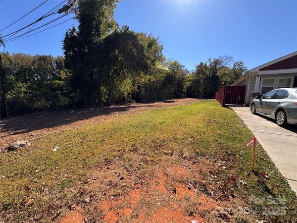 3017 Melita Avenue, Charlotte, NC 28216