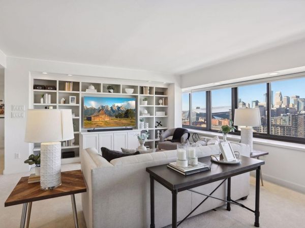 1920 S 1st Street, Unit 2001, Minneapolis, MN 55454