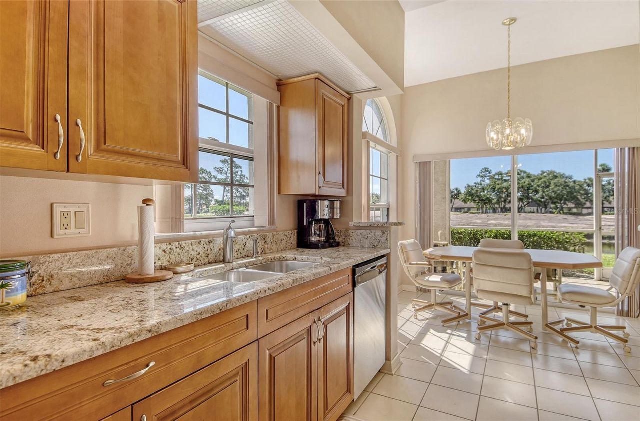 5598 Golf Pointe Drive, Unit A-1, Sarasota, FL 34243 Photo