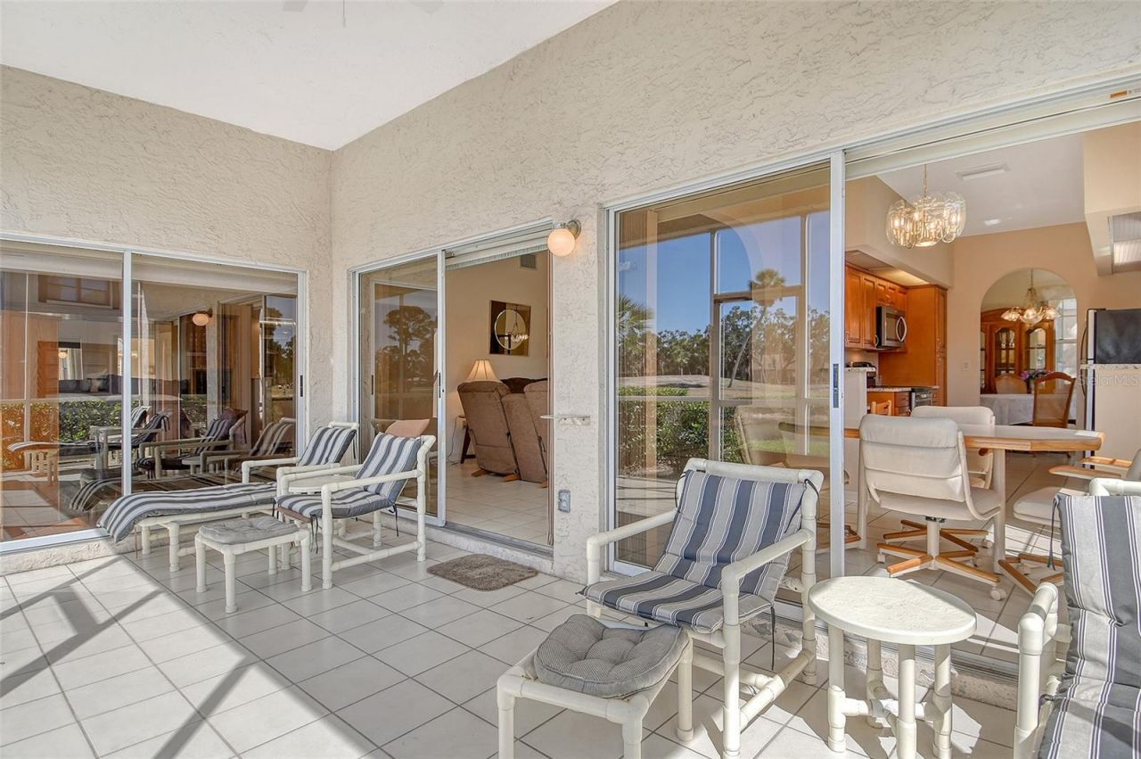 5598 Golf Pointe Drive, Unit A-1, Sarasota, FL 34243 Photo