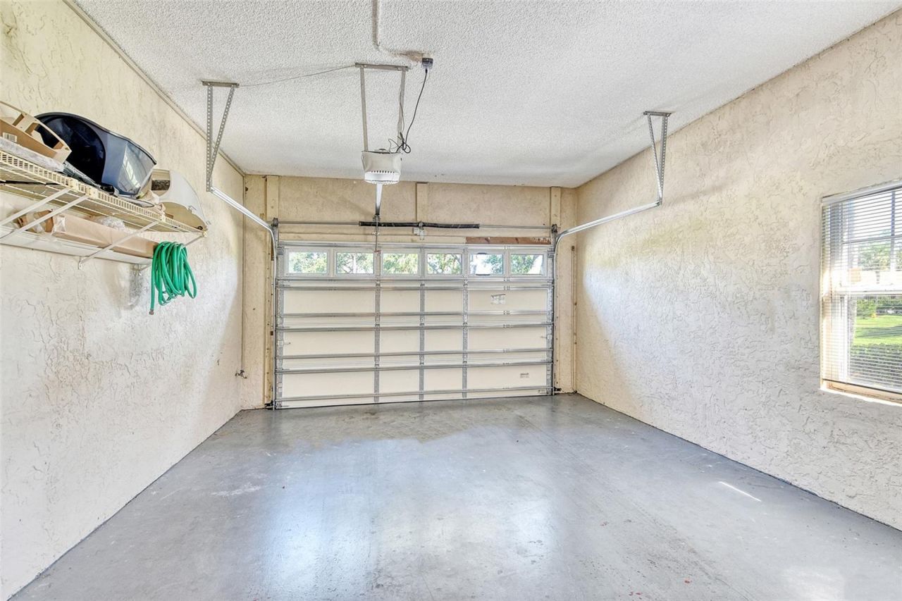 5598 Golf Pointe Drive, Unit A-1, Sarasota, FL 34243 Photo