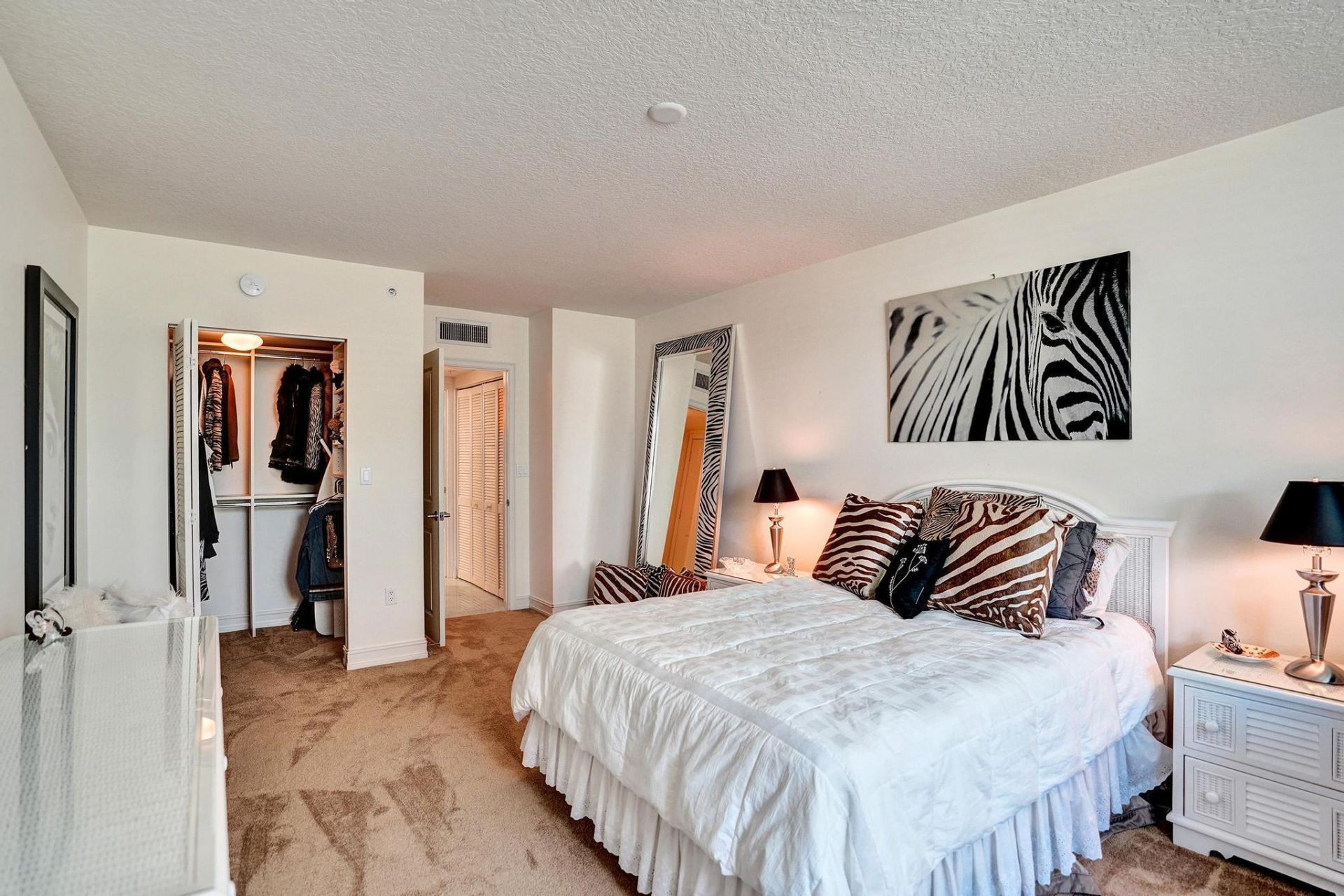 99 SE Mizner Boulevard, Unit 802, Boca Raton, FL 33432 Photo