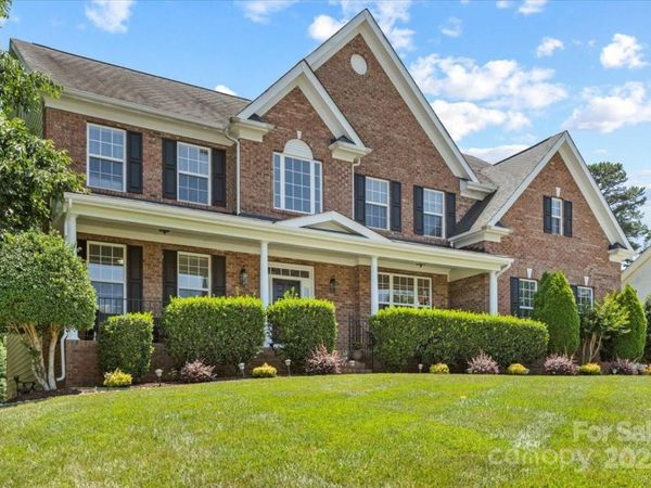110 Isle Run Drive, Mooresville, NC 28117