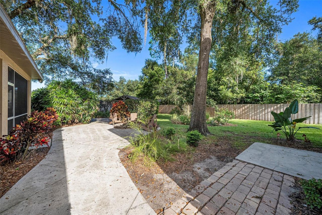 32449 Laurel Court, San Antonio, FL 33576 Photo