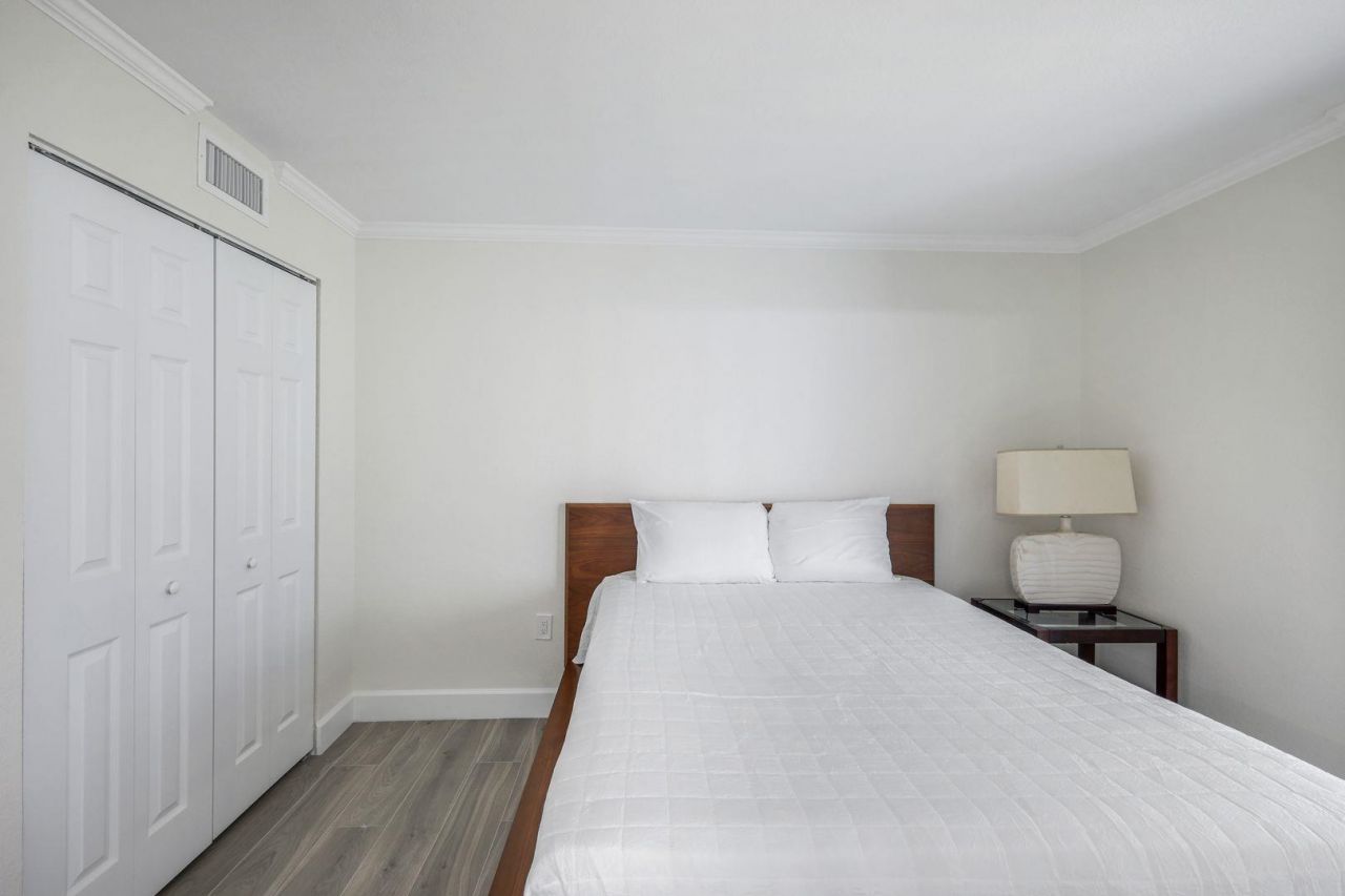 1501 Middle Gulf Dr, Unit 110H, Sanibel, FL 33957 Photo