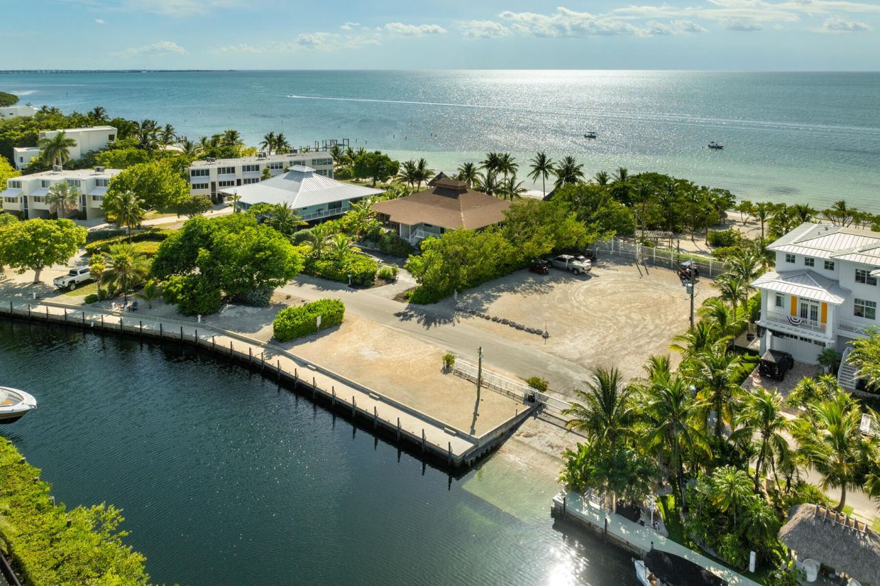 88 W Plaza Del Lago, Islamorada, FL 33036 Photo