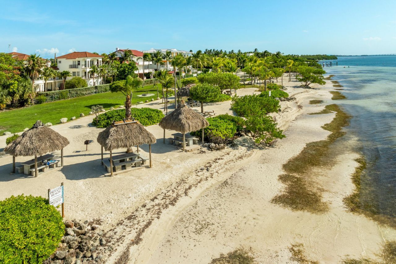 88 W Plaza Del Lago, Islamorada, FL 33036 Photo