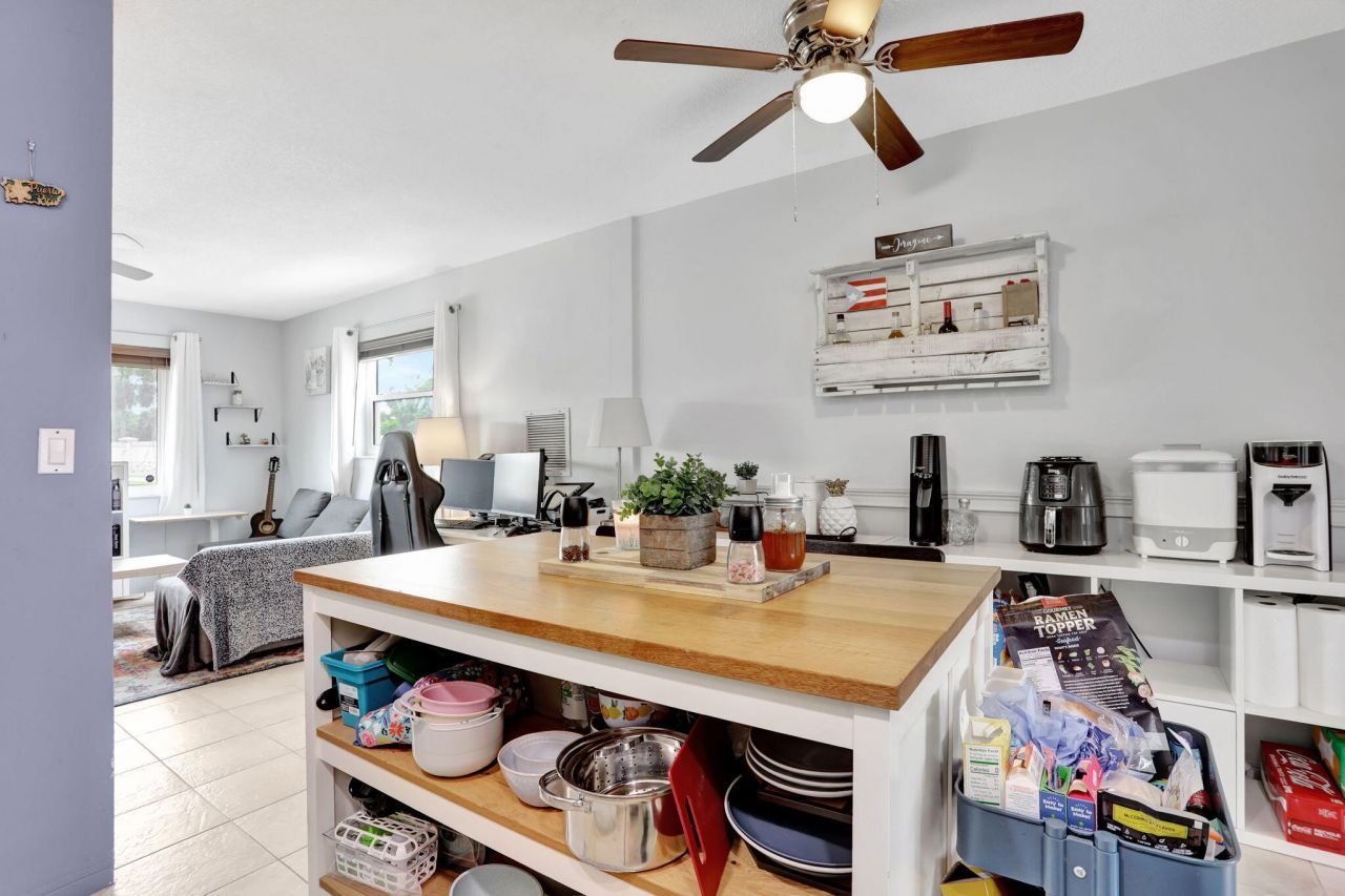 4902 NW 27 Way, Tamarac, FL 33309 Photo