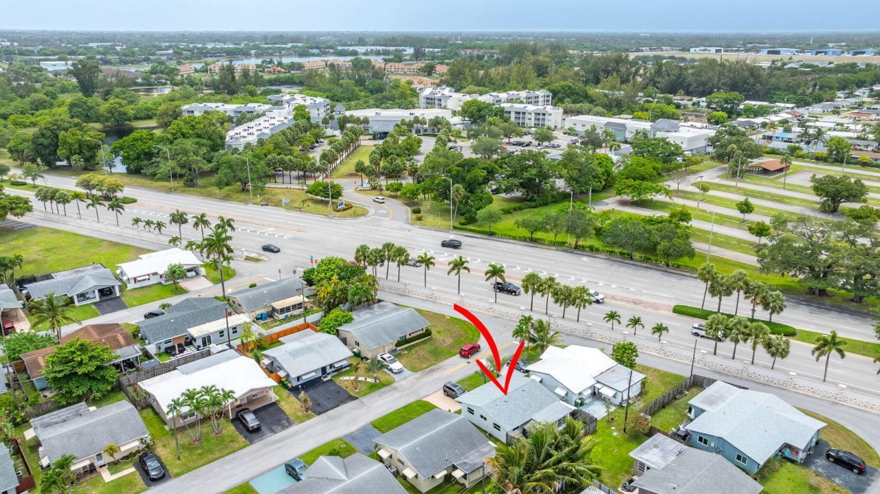 4902 NW 27 Way, Tamarac, FL 33309 Photo