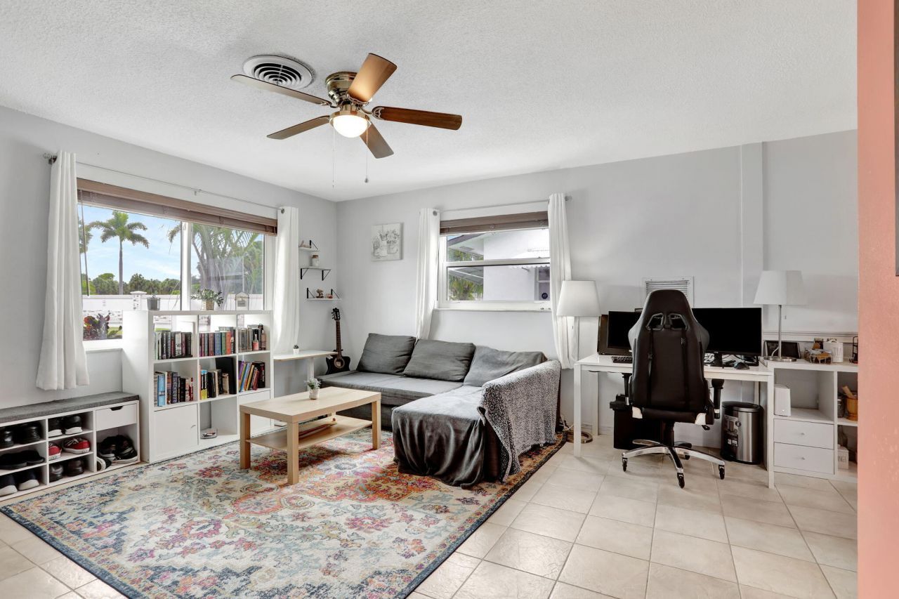 4902 NW 27 Way, Tamarac, FL 33309 Photo