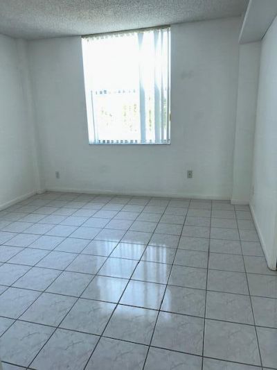 5280 NW 2nd Avenue, Unit 213, Boca Raton, FL 33487 Photo