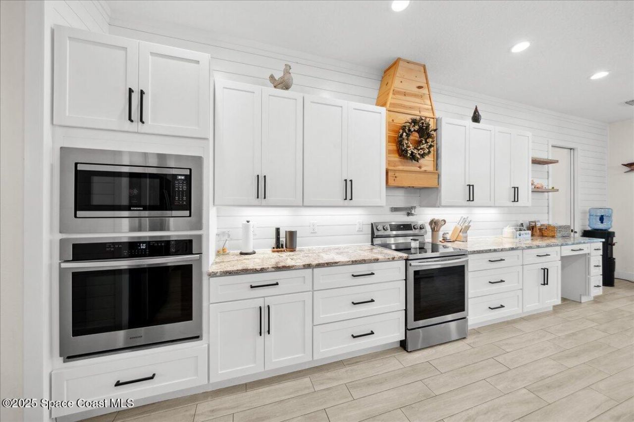 6190 Brabrook Avenue, Grant, FL 32949 Photo