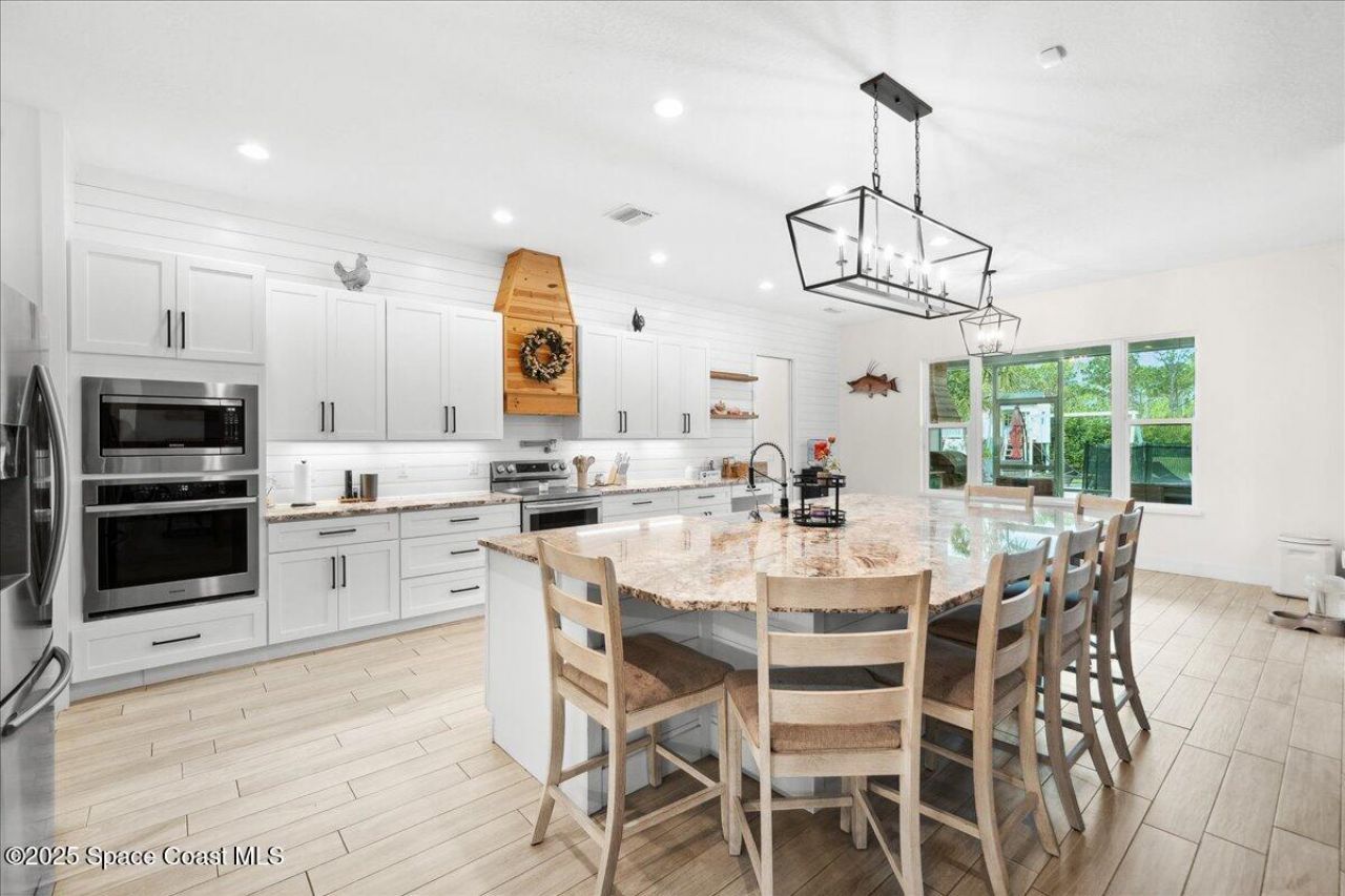 6190 Brabrook Avenue, Grant, FL 32949 Photo