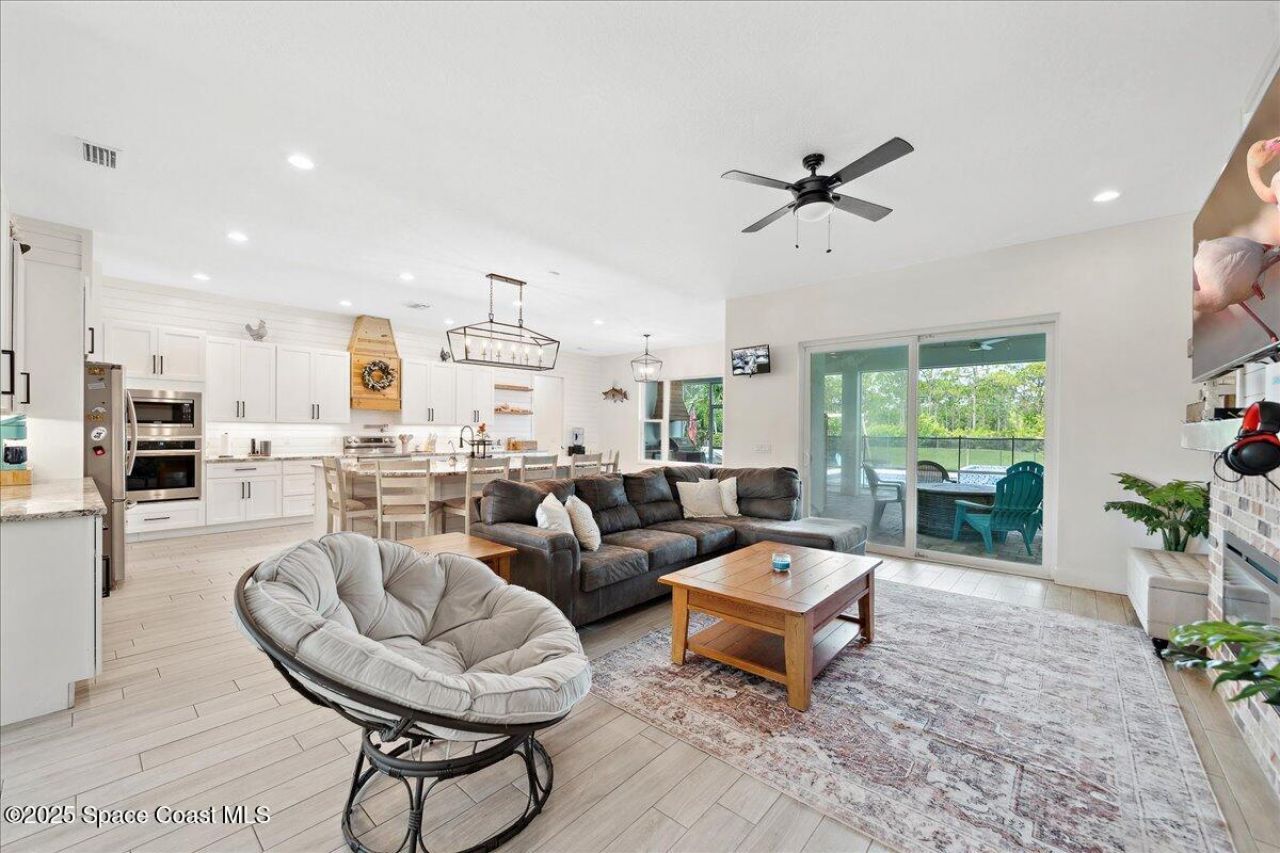 6190 Brabrook Avenue, Grant, FL 32949 Photo