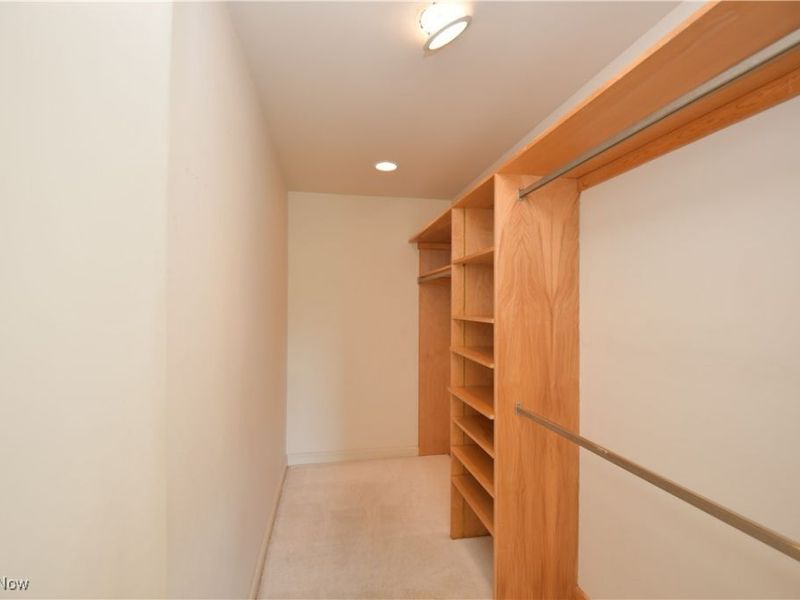 5200 Three Village Drive, Unit 4K, Lyndhurst, OH 44124 Photo 15