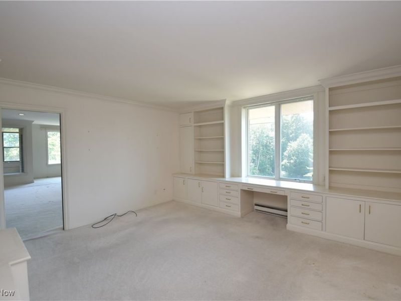 5200 Three Village Drive, Unit 4K, Lyndhurst, OH 44124 Photo 18