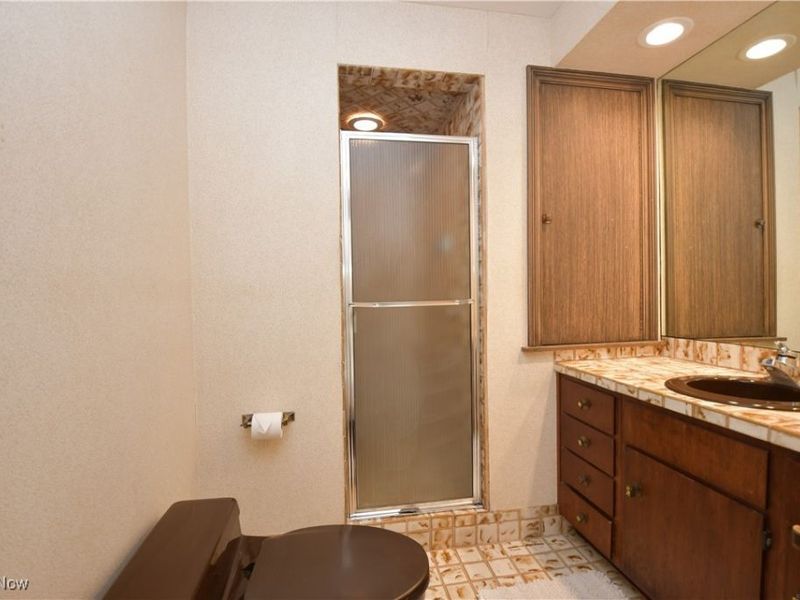 5200 Three Village Drive, Unit 4K, Lyndhurst, OH 44124 Photo 20